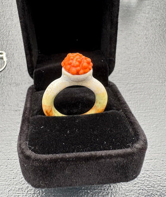 Caviar Porcelain Ring