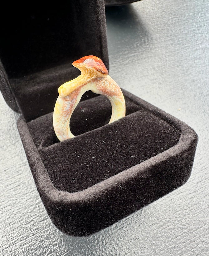 Mushroom Porcelain Solitaire